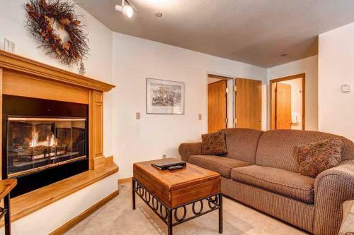 River Mountain Lodge #w213