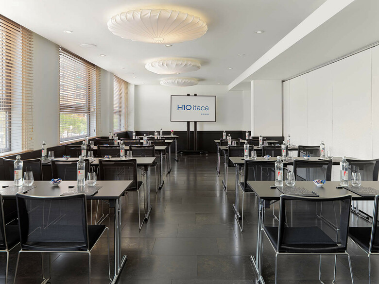 Hotel H10 Itaca