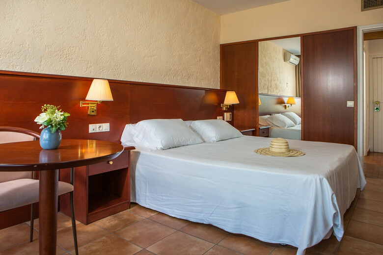 Hotel Rvhotels Golf Costa Brava
