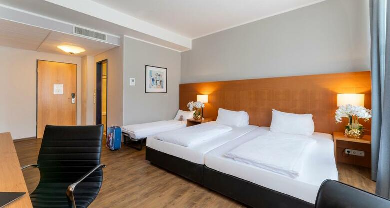 Hotel Plaza Premium K�ln