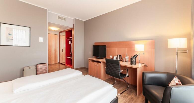 Hotel Plaza Premium K�ln