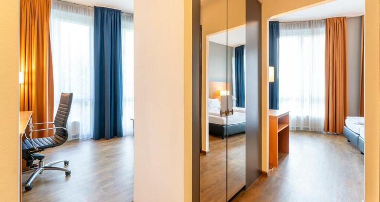Hotel Plaza Premium K�ln