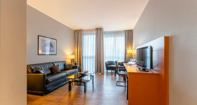 Hotel Plaza Premium K�ln