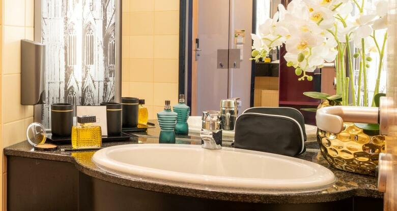 Hotel Plaza Premium K�ln