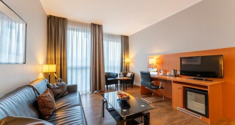 Hotel Plaza Premium K�ln