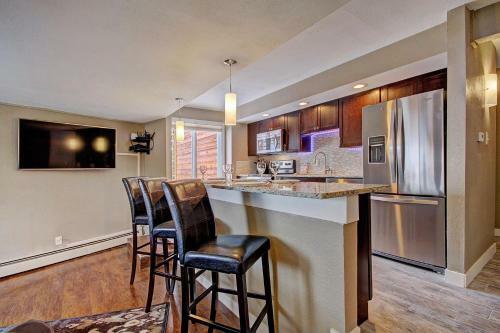 Apartamento Peak 8 Village E35 Condo
