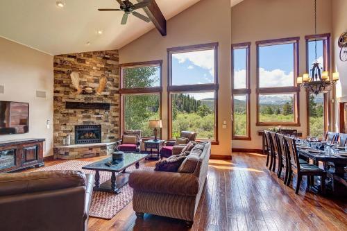 Swan River Retreat Home