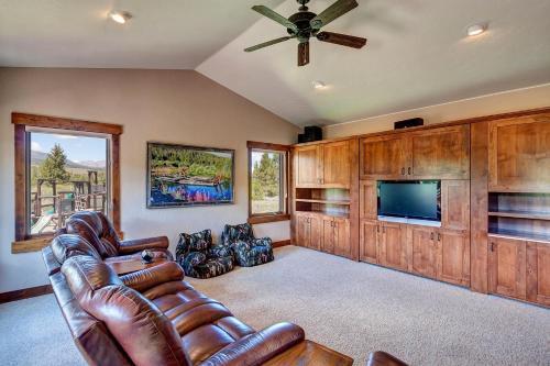 Swan River Retreat Home