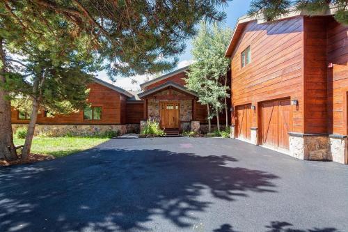 Swan River Retreat Home