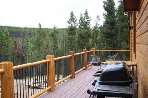 The Flurry Lodge