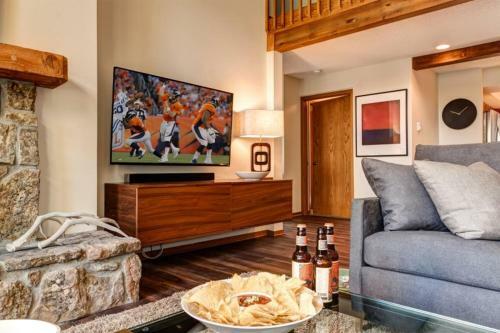 Pristine Townhome In Warriors Mark