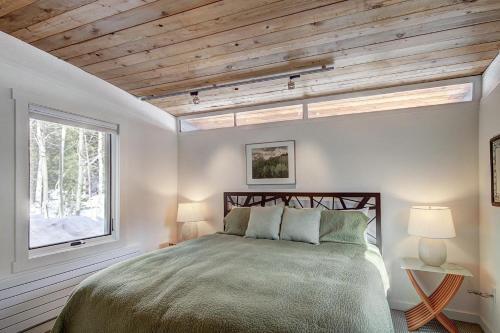 Elk Horn Cabin