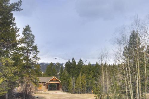 Elk Horn Cabin