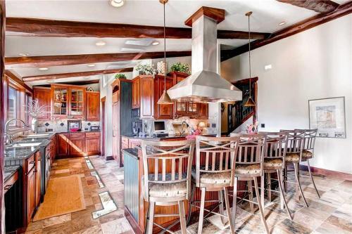 Tyra Summit Townhome #935