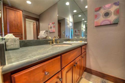 Tyra Summit Townhome #935