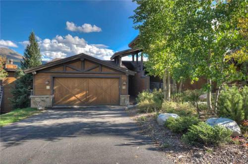 Tyra Summit Townhome #935