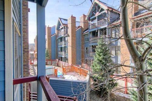 Apartamento River Mountain Lodge #e219f Condo