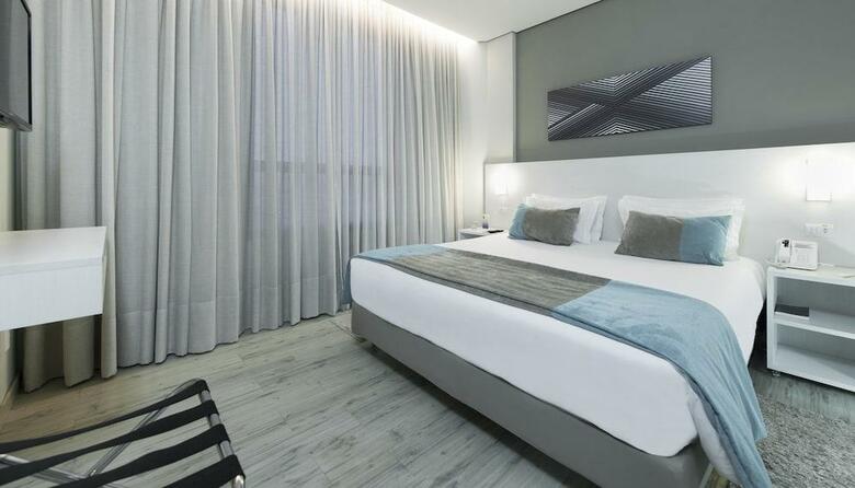 Comfort Hotel & Su�tes Rondon�polis