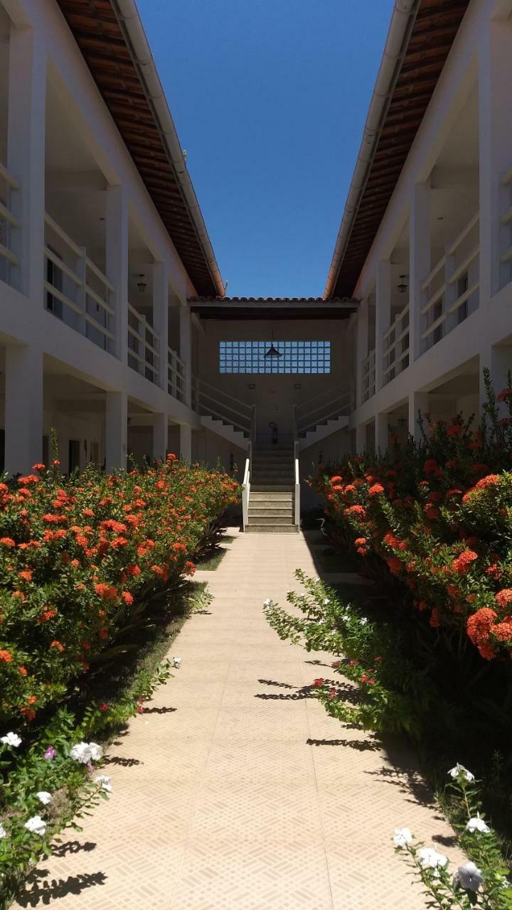Hotel Pousada Planeta Guarajuba