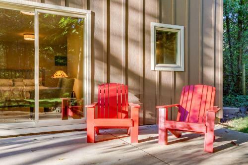 Brookside Retreat: The Guesthouse