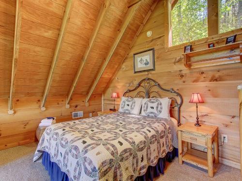Top Notch Cabin