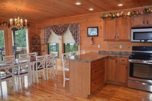 Amazing View Lodge 5 Bedroom 5 Bath With Fantastic View
