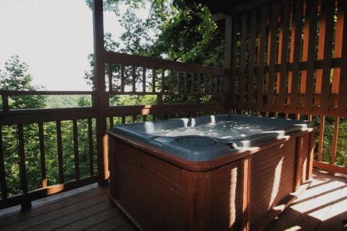 A Tree House For 2