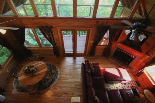 A Tree House For 2