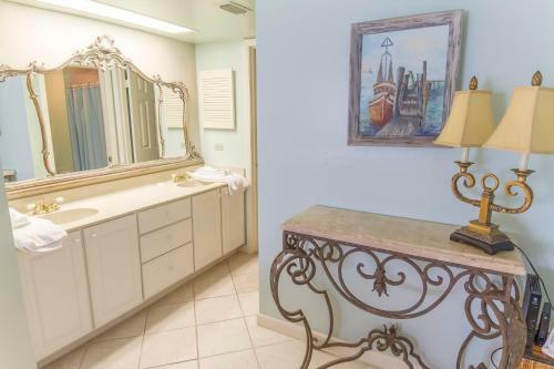 Windjammer 412, 3 Bedrooms, 4th Floor, Ocean Front, Elevator, Sleeps 7