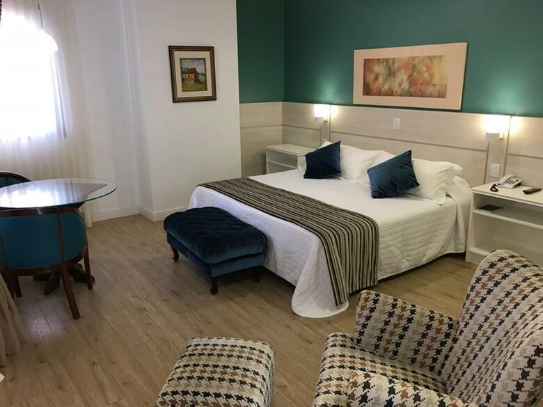 Farina Park Hotel