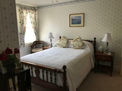 Bed & Breakfast Channel Bass Inn