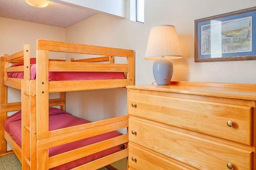 Apartamento At The Crest Condos