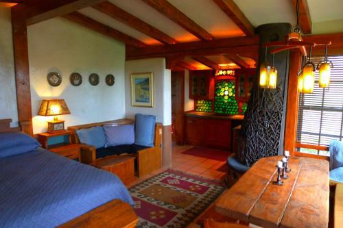 Mesa Verde Farm And Studio