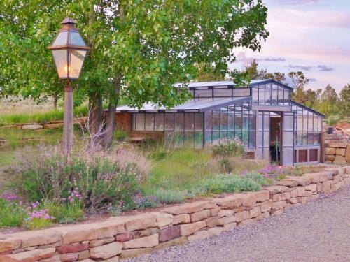 Mesa Verde Farm And Studio