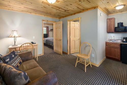 Hotel Rock Crest Lodge & Cabins