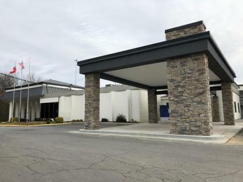 Hotel Baymont By Wyndham Dalton