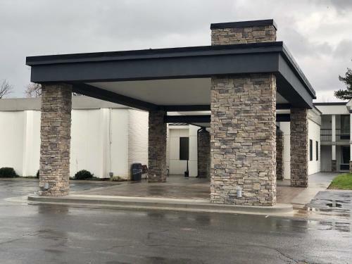 Hotel Baymont By Wyndham Dalton
