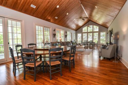 Ocean Rest Holiday Home #4001