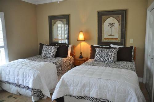 Mlv Sue's Way Villa #607