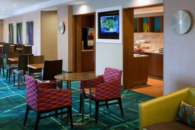 Hotel Springhill Suites Lansing By Marriott