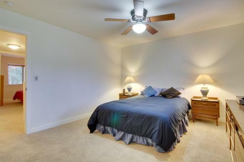 Crystal Waters Townhome