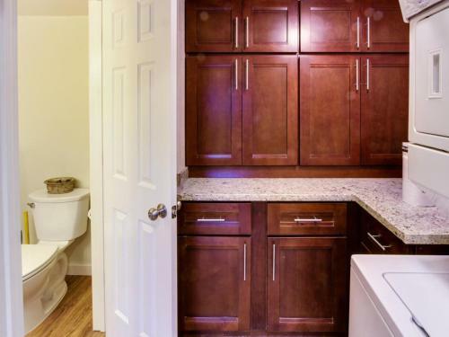Crystal Waters Townhome