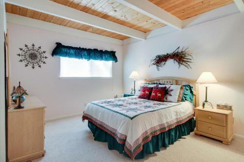 Kokopelli Condo At St. Francis Lakeside