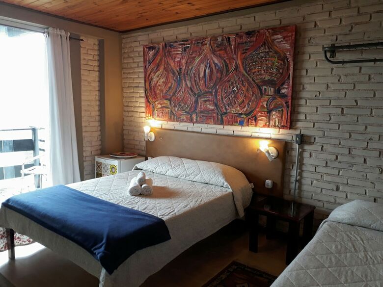 Hostal Pousada Vale Das Flores