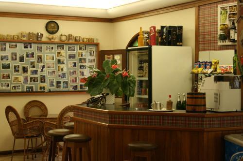 Hotel Dominguez Master
