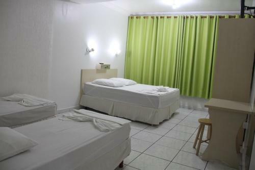 Oasis Chartouni Hotel