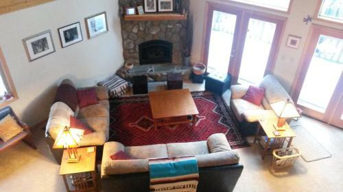 Heinrichs Cabin-4 Bedroom Cabin