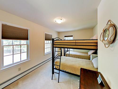 7 Spyglass Hill Rd Home