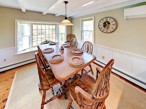 200 Shurtleff Rd Home