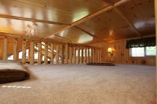 Lakeland Rv Campground Loft Cabin 3